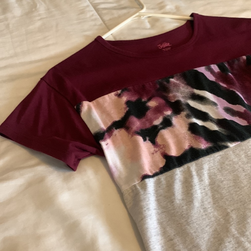 Girls Justice Size Medium (10) crop top. - Picture 2 of 6